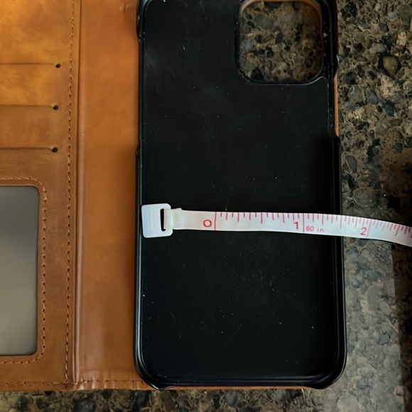 Phone case - Picture 4 of 4